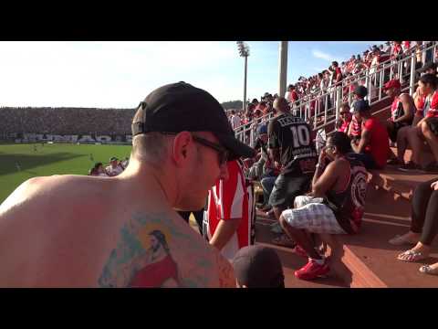 BANDEIRÃO DO JEC, SENDO ESTENDIDO APOS 1° GOL DO JEC NA ARENA JOINVILLE...