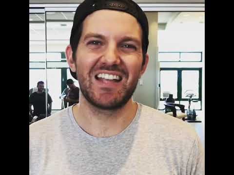 Residente y Dillon Francis antes del concierto