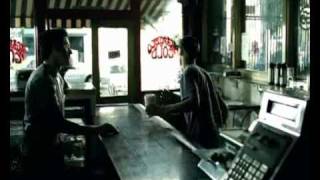 Avril Lavigne - Headset