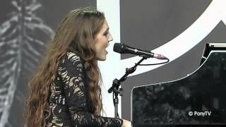 Birdy - Strange Birds - Live in Schaffhausen (Stars in Town 2014)