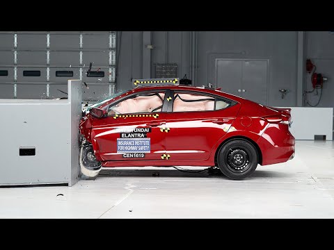 Hyundai Elantra 2017 recibe Top Safety Pick +