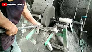 Download lagu Membuat cobek dari batu gunung Merapi part 1 mp3