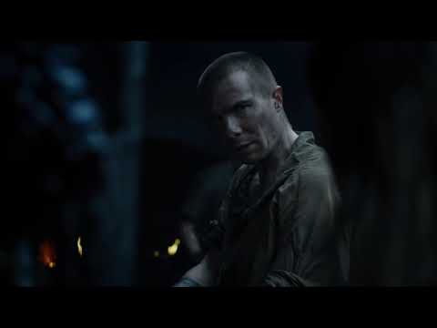 Arya and Gendry weapon  dagger throwing scene