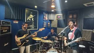 Download lagu Perihal cinta - Gigi cover mp3 Download lagu Perihal cinta - Gigi cover mp3