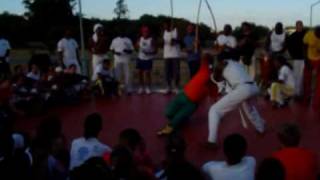 preview picture of video 'Evora 2005 Roda 1 - England School of Capoeira'