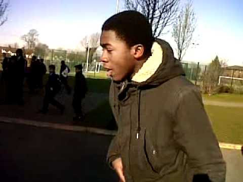 Grindz & Stormah Do The Cinnamon Challange