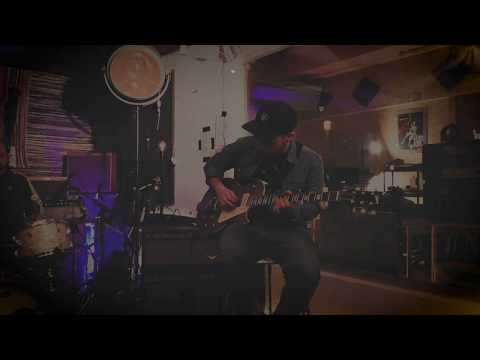 Corona Studio Session - Albatross by Fleetwood Mac