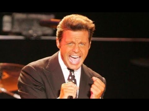 Luis Miguel - Nos Hizo Falta Tiempo (Live - Auditorio Nacional 2004) HQ