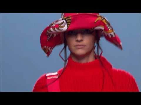 María Escote Vídeo desfile MBFWM Colección S/S 2017