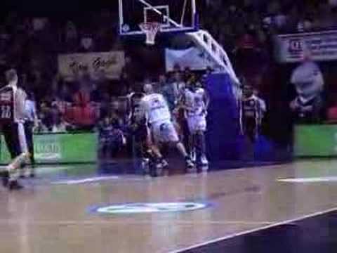 13 12-01-08 BCO-Leuven - Slangenmens Chris Mc Cray met een s