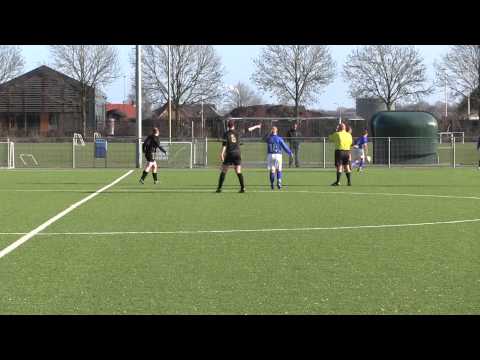 Dames Haarsteeg tegen Teisterband op 2 februari 2014