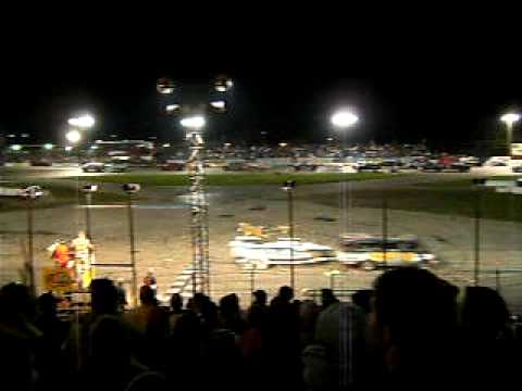 World Famous Figure 8 Trailer Races 2009