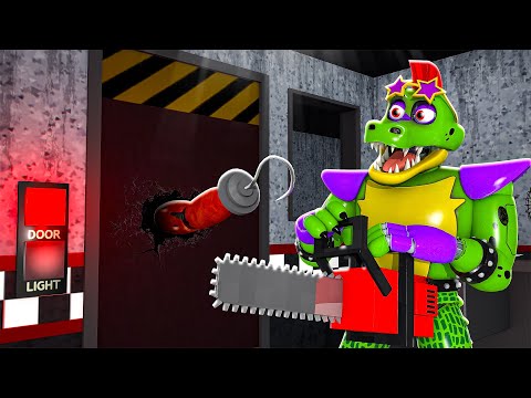 FOXY PUNCHED THROUGH THE OFFICE DOOR in FNAF Creepy Nights at Freddys