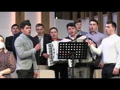 Cantari vechi cu har  grup de tineri