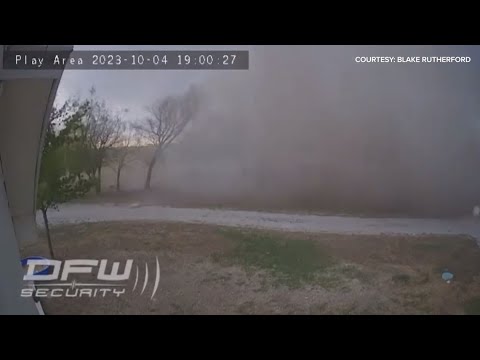 Strong winds kick up dust devil in Decatur, Texas