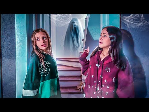 TEM UM FANTASMA NA NOSSA CASA NOVA - MILLENA E MANU MAIA