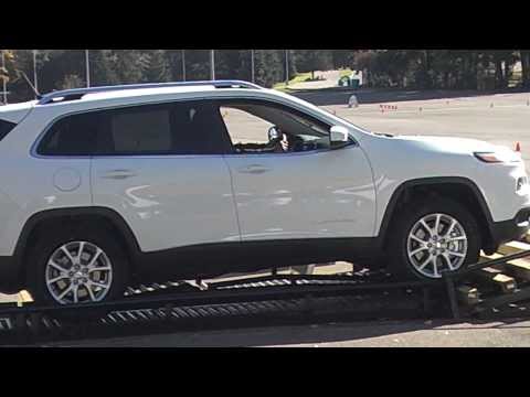 2014 Cherokee Articulation & Active Drive 1 at Real Speed