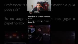 A torcida da escola foi a loucura nesse minuto