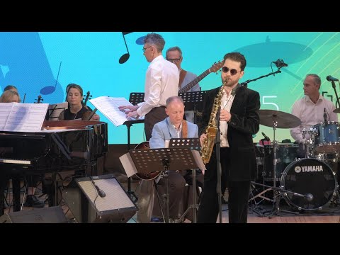 Alex Nekrasov - Dissolving / Resurgence [Live with String Orchestra]