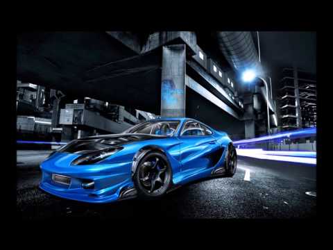 TREYY G & DAYNIK - WIKI FEAT. EIQU [Bass Boosted]