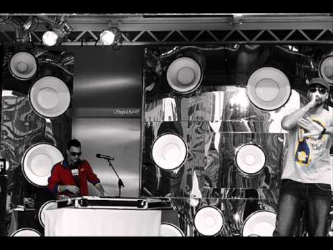 TWO FINGERZ FEAT. MONDO MARCIO - DELUSO.wmv