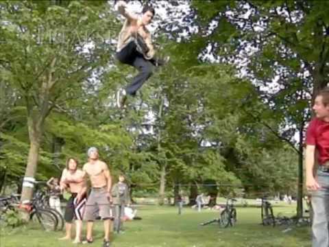 Crazy Slackline Tricks - freaksport.com