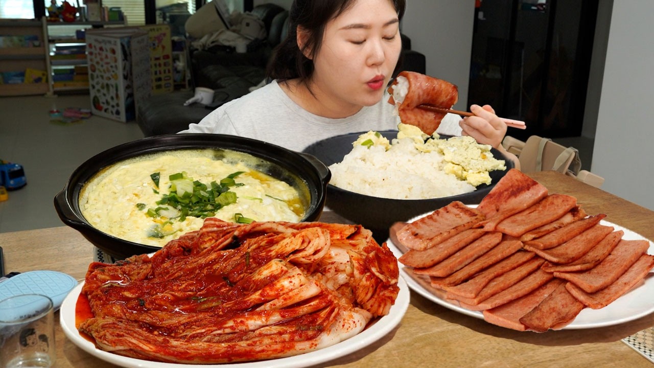살짝 구운 스팸과 생김치, 계란찜에 흰쌀밥! 밥도둑 특집 먹방🍚MUKBANG