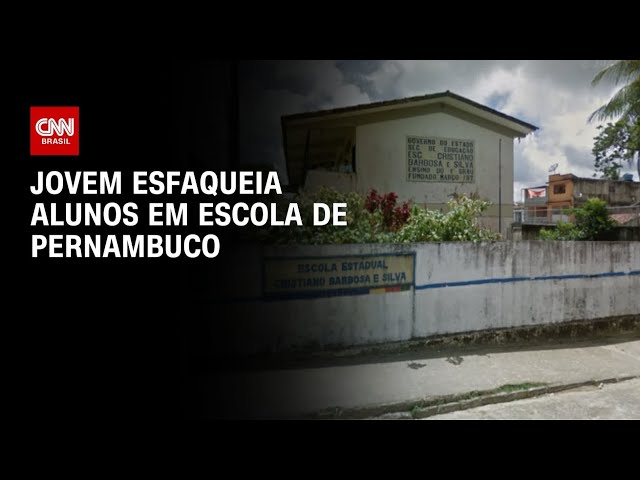 Adolescente esfaqueia alunos dentro de escola em Pernambuco | LIVE CNN
