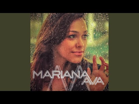 Queen Of The World - Mariana Ava