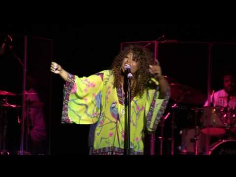 James Ross @ COCO SOUL -(Singer) - Killing Chaka Khan's hit song - "Sweet Thing". - (Watch In HD)