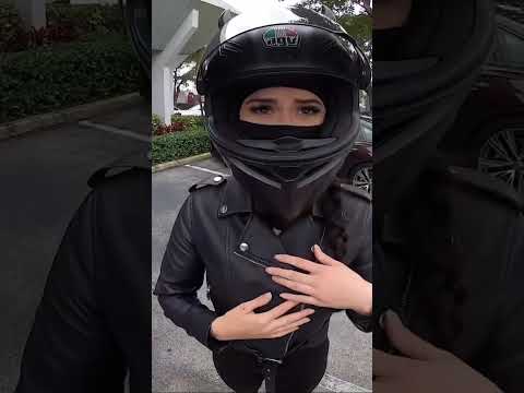 Diese Frau ist verrückt! 😂 #shorts #motorrad #davidbost