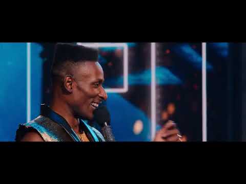 House of Balmain UNBELIEVABLE VOGUING PERFORMANCE