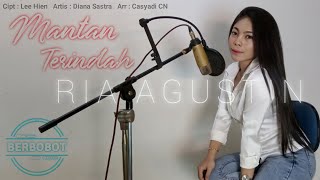 Download lagu MANTAN TERINDAH | Cover Ria Agustin mp3
