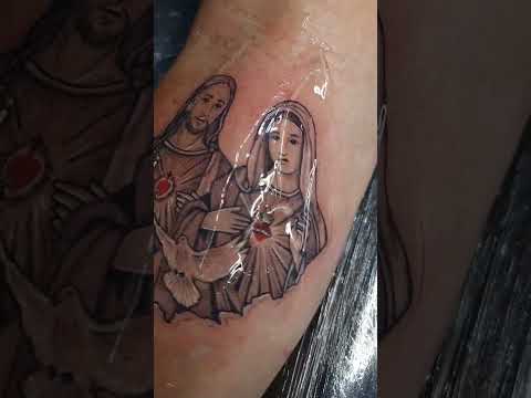Mini tattoo religiosa que amei fazer! #tattoo #tatuagem #tattooreligiosa #saopaulo #ourinhos