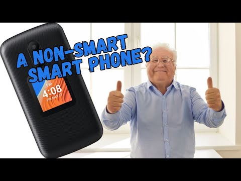 TCL flip phone first look