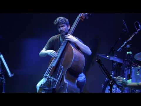 Mihalis Kalkanis Group - Escaping (live at six d.o.g.s)