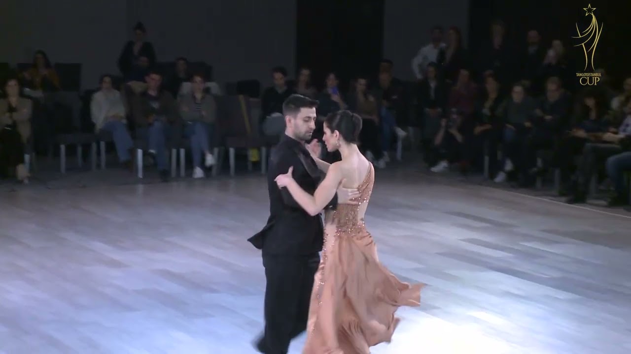 Video thumbnail for Selçuk Atalay & Müge Üner Tangoto İstanbul Cup Final | 15th tango2istanbul