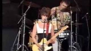 Linoleum-Twisted Live