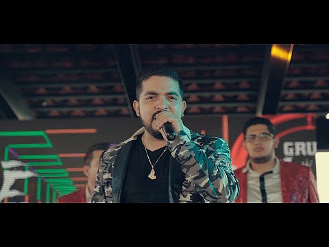 Grupo Comnbate Ft. Banda Los Populares Del Llano - Corrido De Olivia (EN VIVO 2022)