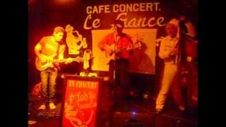 Loly'Doc au Café de France-Peyruis(04)PACA-france . video:Annick Collombon