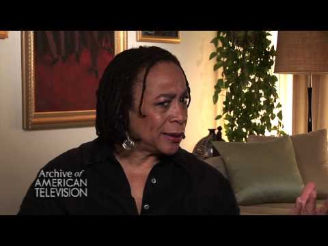 S Epatha Merkerson discusses being cast on "Law & Order" - EMMYTVLEGENDS.ORG