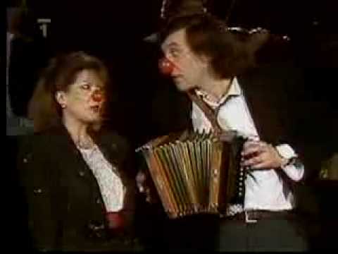 Marie Rottrováˇ & Bolek Polívka ..Dialog s klaunem