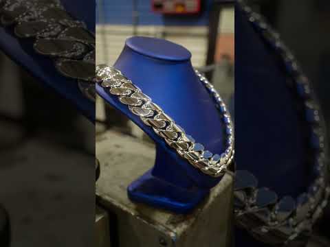 Handmade .999 silver Miami Cuban Link made by us @gusvillajewelry #cubanlinkbracelet #cubanlinkchain