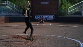 preview picture of video 'Elizabeth Moss, Class of 2014, Pitching Skills Video'