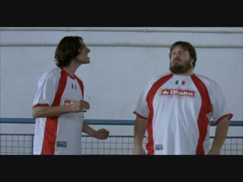 Amore Bugie Calcetto Punizione di Mina (Giuseppe Battiston)