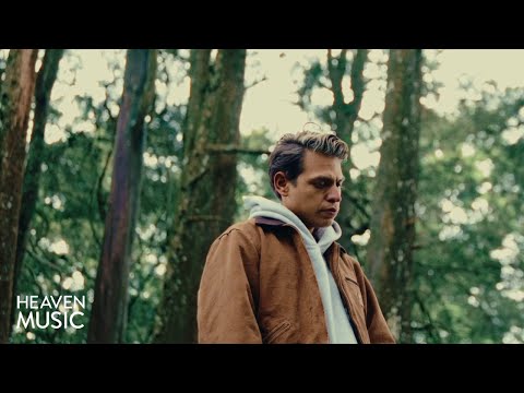 Lowsan Melgar - Nunca Estás Ausente (Videoclip Oficial)