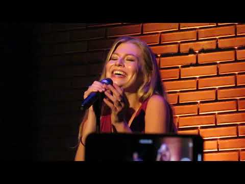 Zoë live im Theater am Spittelberg – Je ne regrette rien (Edith Piaf Cover)