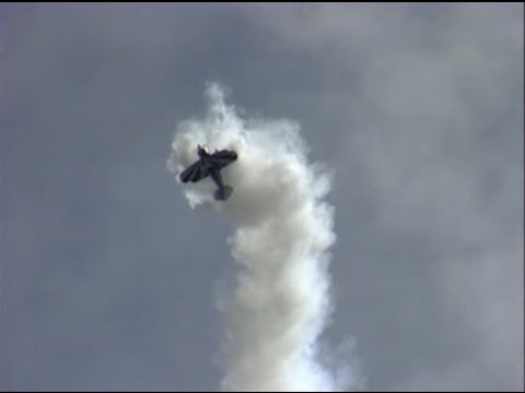 Pitts Special S2S Amazing Biplane Aerobatics