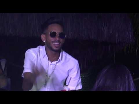 MC TOCHA E MC OXATO - TOMA PANCADINHA - CLIPE OFICIAL