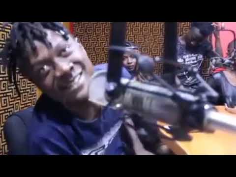 battle between Fik fameica, da agent, fefe busi, mun G and Mr. mosh in Free style